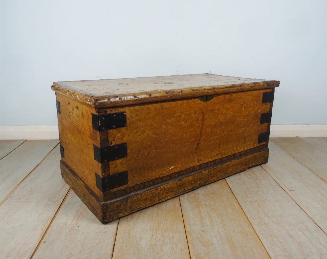 Original Victorian Hand Painted Travelling Trunk Chest